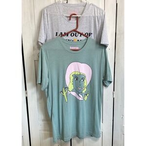 Kaeraz Graphic T-Shirt Bundle Buffalo Jill Cowgirl Green Out of My Mind Grey L M
